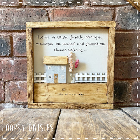 Daisy Village - In Rustic Large Frame 14308