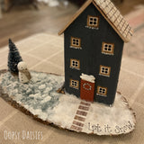 Daisy Village - Christmas Tall House on Lg Log Slice 13503