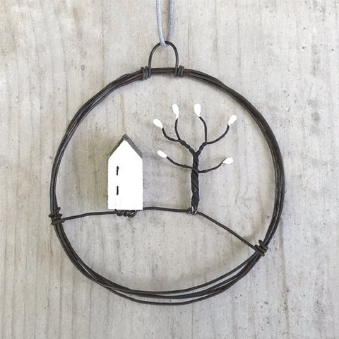 Rusty Wire Wreath Sm - House & Tree 11912