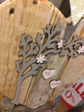 Personalised Arched Tree on Pallet Heart 7187