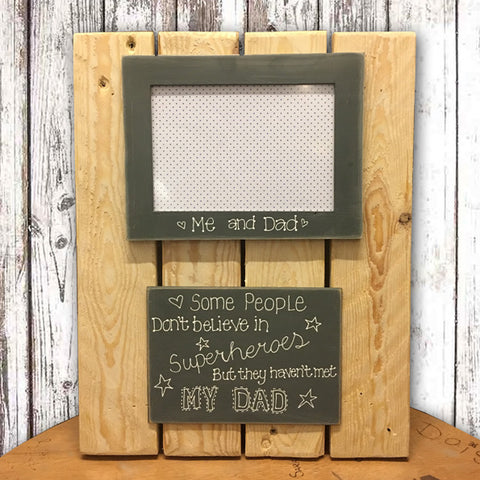 Lg Pallet Board with Photo Frame 7763